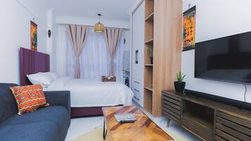 1 habitación, tabla de planchar con plancha, wifi y ropa de cama