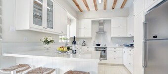 Hephaestus Family Villa, Ayia Triada Beach