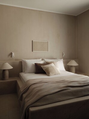 Junior Suite | Egyptian cotton sheets, premium bedding, memory-foam beds, in-room safe