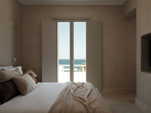 Deluxe Suite, Sea View | Egyptian cotton sheets, premium bedding, memory foam beds, in-room safe