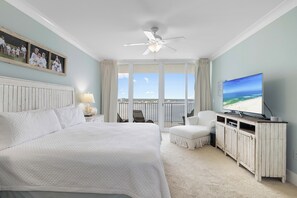 3 chambres, fer et planche à repasser, lit parapluie, Wi-Fi gratuit