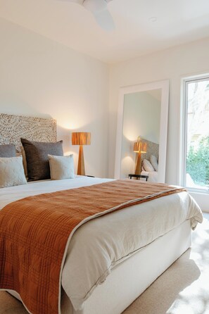 1 bedroom, WiFi, bed sheets - Escapades at Blairgowrie (Blairgowrie)