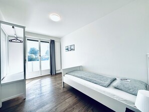 Gruppen Apartment 6 Personen | Bureau, espace de travail pour ordinateur portable, Wi-Fi gratuit