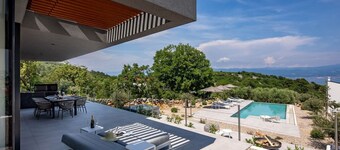 Luxury Villa Krk 1 Vrbnik - Heated Pool, Jacuzzi