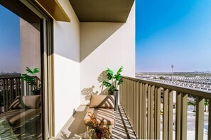 Property grounds - Wonderful Apartment in MBR (Dubai)