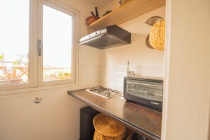 Comfort Apartment | Private kitchen - Romantic Terraced Escape in Prati (Rome)