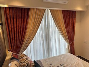 1 chambre, fer et planche à repasser, Wi-Fi, draps fournis