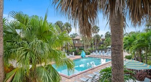 Pool - Stay Near Disney Without Breaking the Bank (Kissimmee)