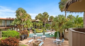 Outdoor dining - Affordable 1BR Stay | Full Kitchen & Parking (Kissimmee)