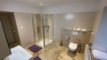 مكتب وواي فاي مجانًا