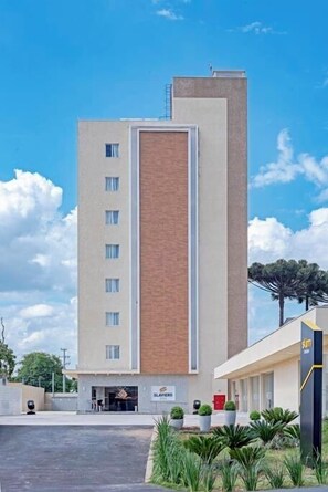 Exterior - Edifício João Bettega (Curitiba)