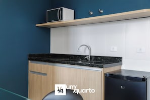 Basic Apartment | Private kitchen