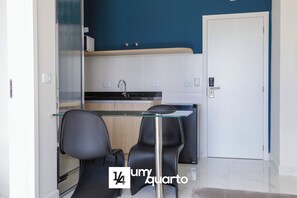 43-Zoll-Smart-TV mit Kabelempfang