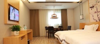 Qingmu Select Hotel (Xuancheng Langxi Jinmao Building)