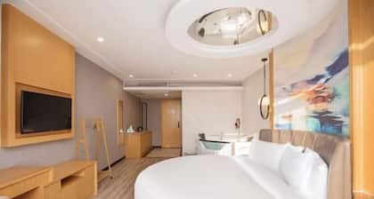 Qingmu Select Hotel (Xuancheng Langxi Jinmao Building)