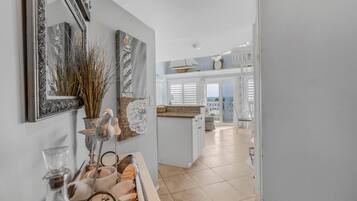 Condo, Multiple Beds (GS Plantation West 1339) | Interior