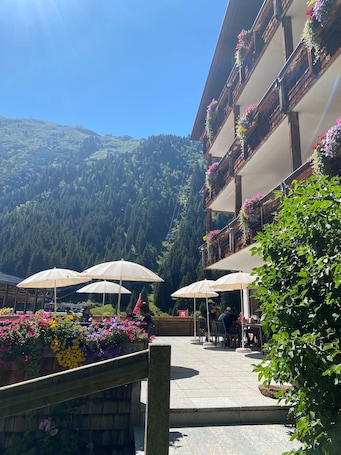 Terraza. Alpinhotel Zirbenhof
