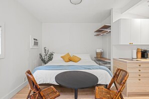 1 Schlafzimmer, kostenloses WLAN, BettwÀsche