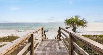Gulf Views - Private Beach Access Across Street