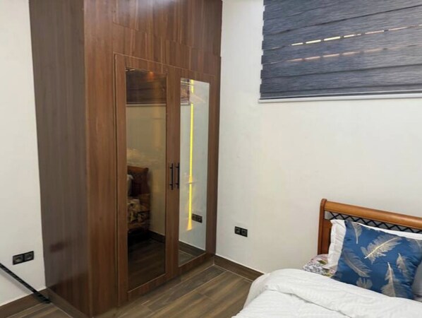 1 Schlafzimmer, Bügeleisen/Bügelbrett, WLAN