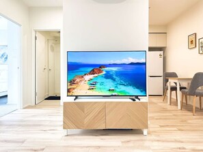 Interior - Beauty in the Sky- 1BR Apt Opposite Central Market (Adelaide)