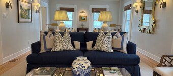 The House on Monroe / Heated Pool & Hot Tub