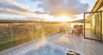 Host & Stay | Hazelwood Deluxe Lodge
