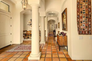 Interior - Luxury Spanish Estate in historic Movie Colony neighborhood 30 night minimum (Palm Springs)