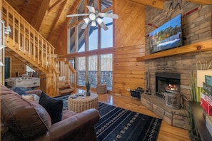Fireplace - Black Gold the Gatlinburg Cabin for You (Gatlinburg)