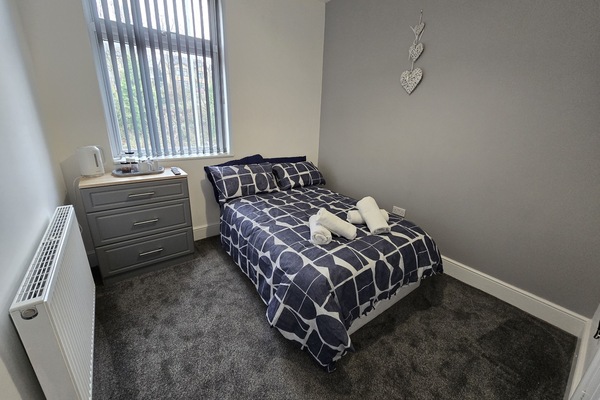 Room 4 Double Bedroom