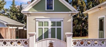 A Private, Serene Retreat Just Outside DC – Hillier Cottage