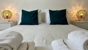 2 bedrooms, iron/ironing board, internet, bed sheets - La Vie Simple Appartment (Albufeira)