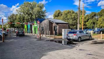 Enceinte de lâhĂ©bergement