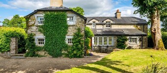 Ballinacarrow House - Six Bedroom Villa, Sleeps 14