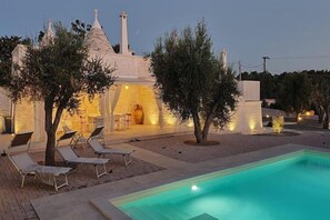 Pool - Trullo in Puglia with Private Pool and Charm (Ostuni)