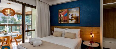 1 habitación, tabla de planchar con plancha, internet y ropa de cama