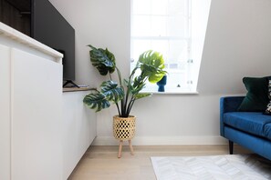 1 bedroom, iron/ironing board, free WiFi - JOIVY Rose South Apartments (Edinburgh)