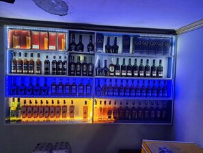 بار (في المنشاة)