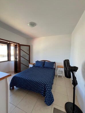 4 chambres, fer et planche Ă repasser, Wi-Fi, draps fournis