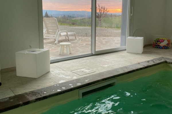 Indendørs pool, udendørs pool