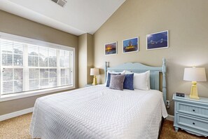 2 habitaciones, tabla de planchar con plancha, internet y ropa de cama 