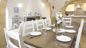 Villa, 5 Bedrooms, Terrace | Dining - Global La Calma - By Global Rental Holidays 10857 (Calpe)