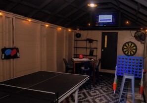 Spielezimmer