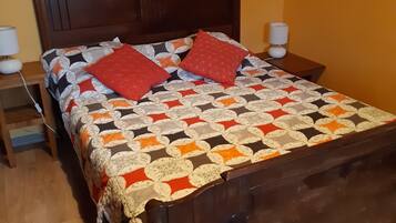 4 soveværelser, strygejern/strygebræt, Wi-Fi