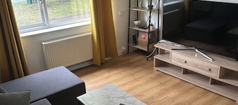 Entire 2 bed home, North Shields, FREE parking
