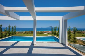 Crystal Bay Luxury Villa | Private Pool - Sunrise Villas Halkidiki (Kassandra)