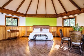 5 室のベッドルーム、WiFi、ベッドシーツ