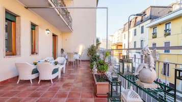 Quarto casal ou duplo superluxo, para não fumantes, sacada | Terraço/pátio
