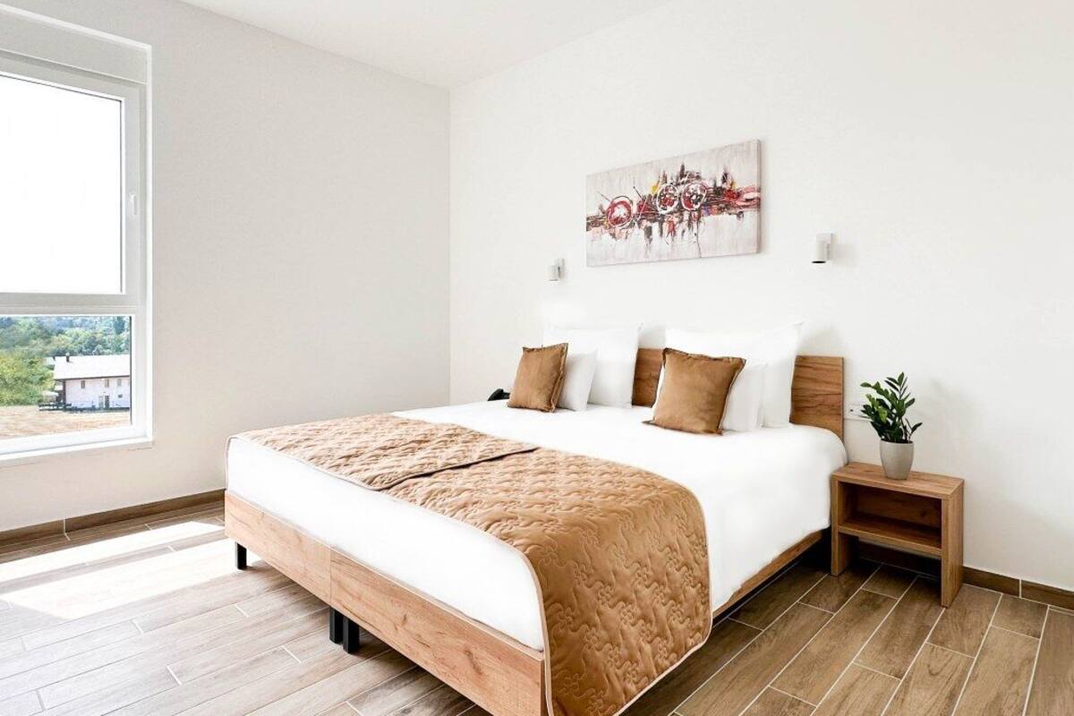 Family Apartment | 1 bedroom, free WiFi, bed sheets