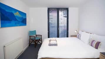 Standard Apartment | 3 bedrooms, iron/ironing board, free WiFi